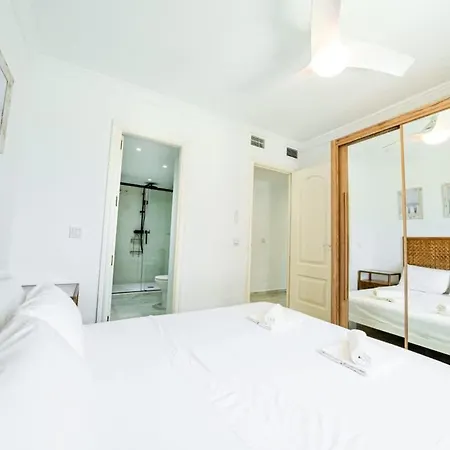 Vistamar, 3 Bedroom 50 Meters From The Lejlighed