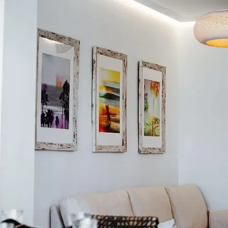Apartment Vistamar, 3 Bedroom 50 Meters From The Marbella